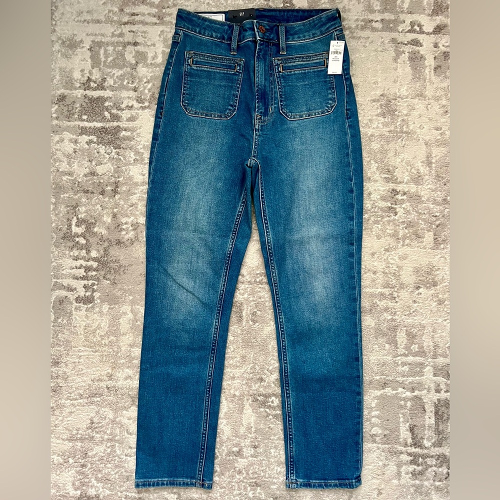 Women’s Gap Vintage Slim sky high jeans, size 28